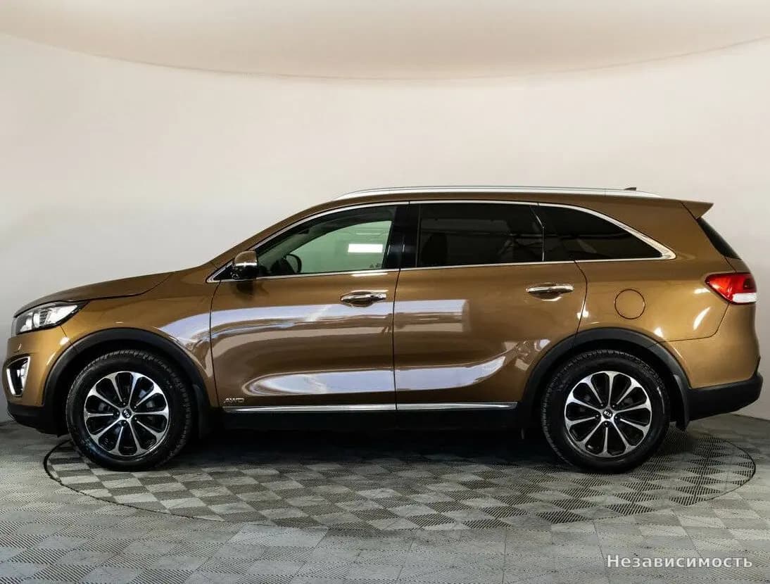 KIA Sorento 2015 с пробегом — фото 8