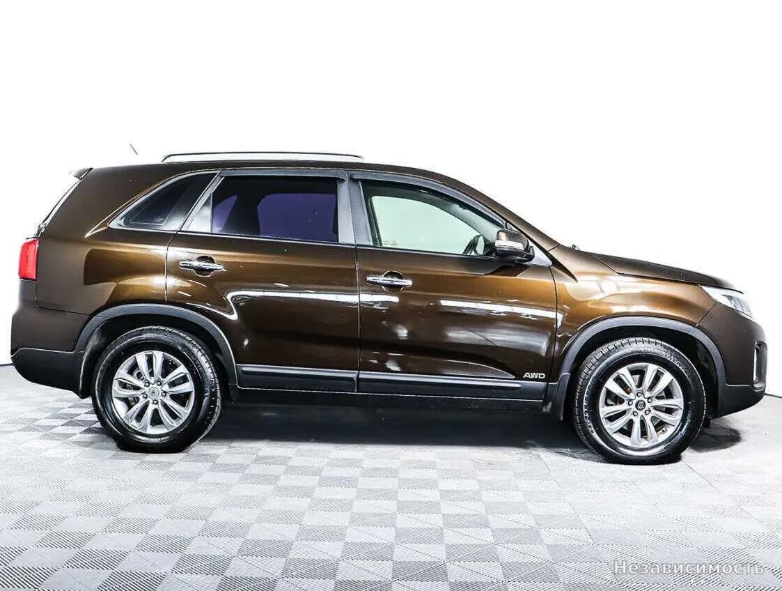 KIA Sorento 2014 с пробегом — фото 4