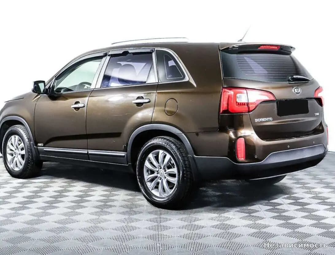 KIA Sorento 2014 с пробегом — фото 7