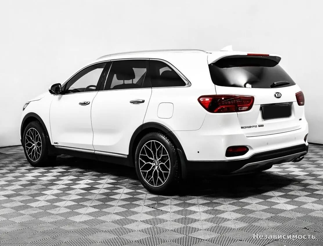 KIA Sorento 2018 с пробегом — фото 6
