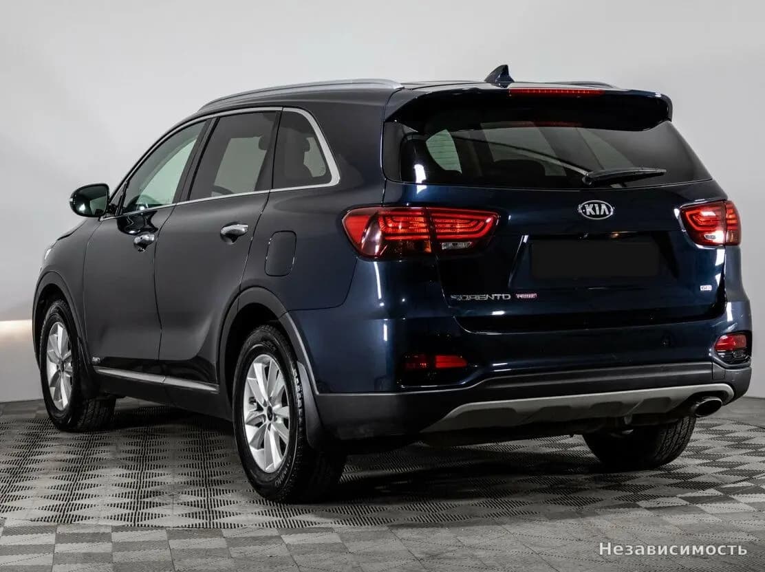 KIA Sorento 2019 с пробегом — фото 6