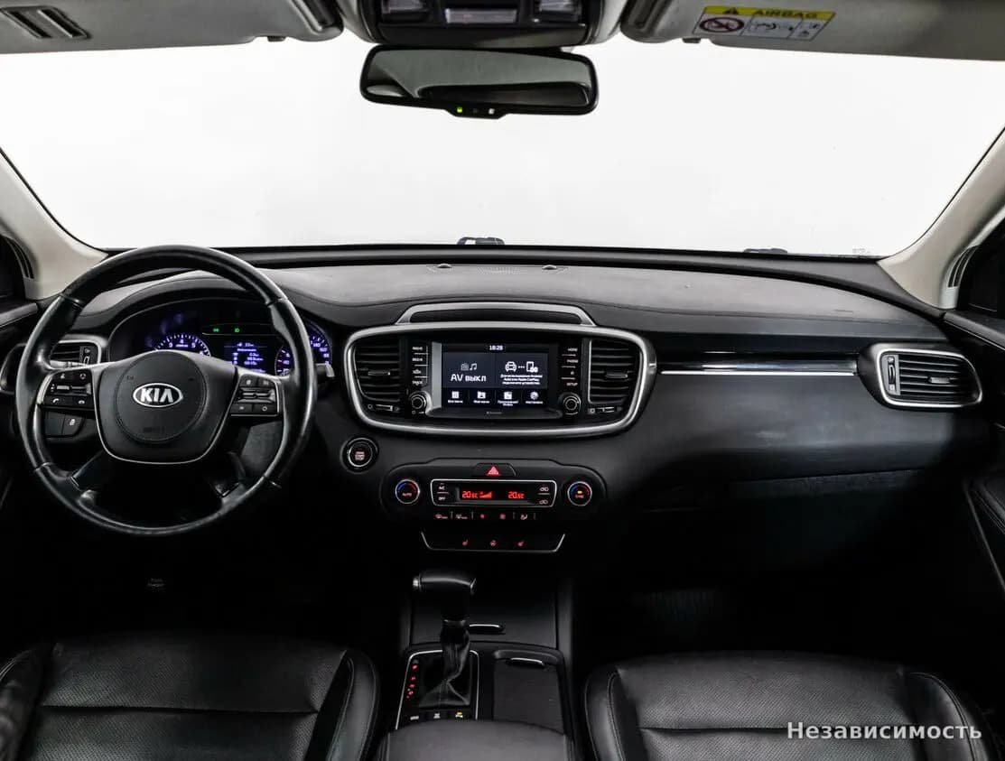 KIA Sorento 2019 с пробегом — фото 8