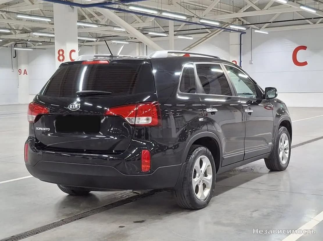 KIA Sorento 2017 с пробегом — фото 5
