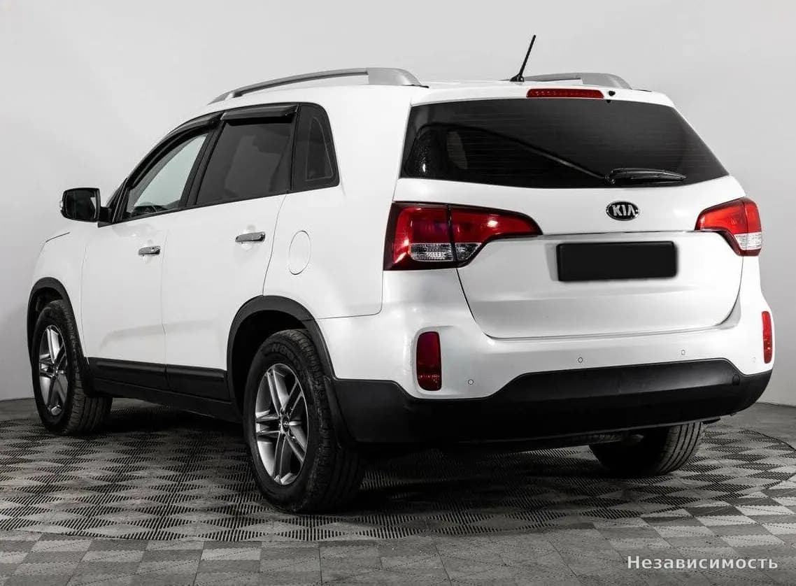 KIA Sorento 2013 с пробегом — фото 6