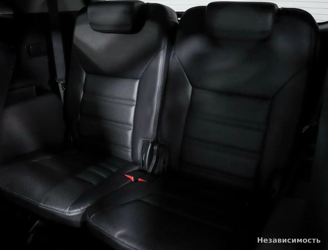 KIA Sorento 2016 с пробегом — фото 9