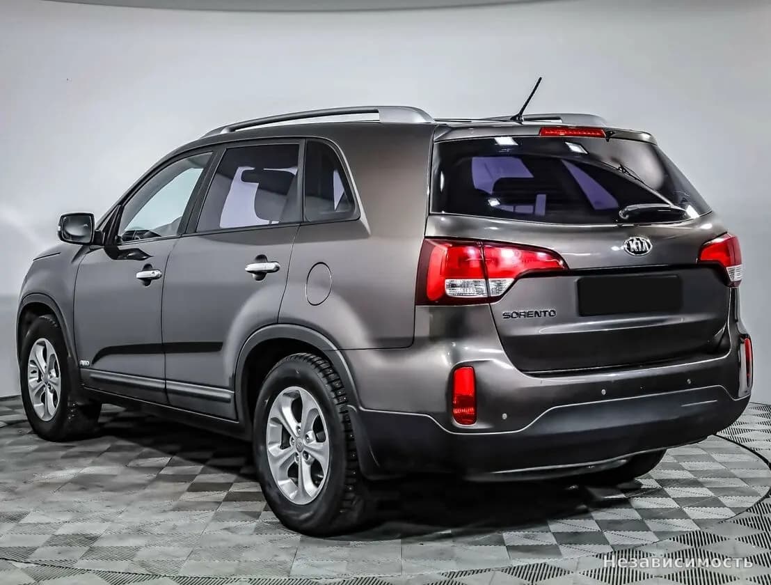 KIA Sorento 2013 с пробегом — фото 7