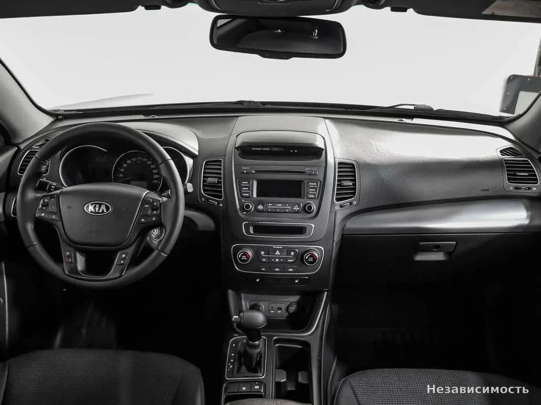 KIA Sorento 2013 с пробегом — фото 9