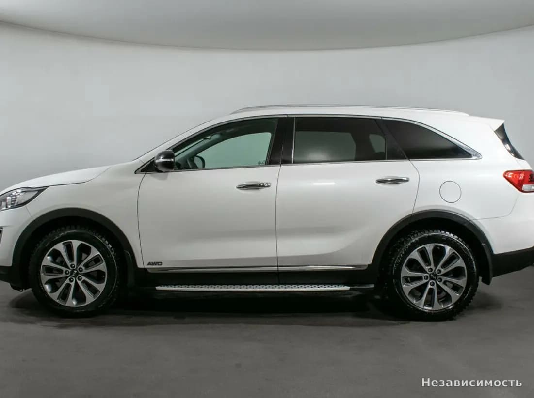 KIA Sorento 2017 с пробегом — фото 8