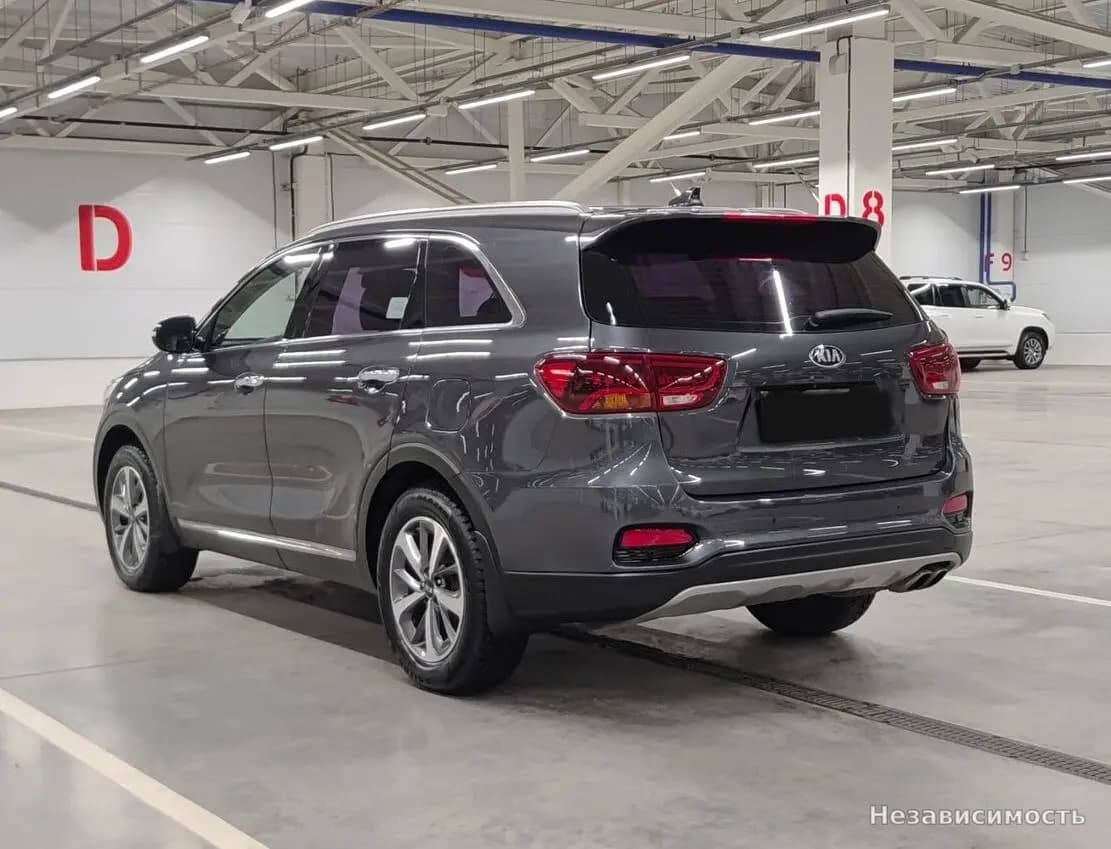 KIA Sorento 2019 с пробегом — фото 7