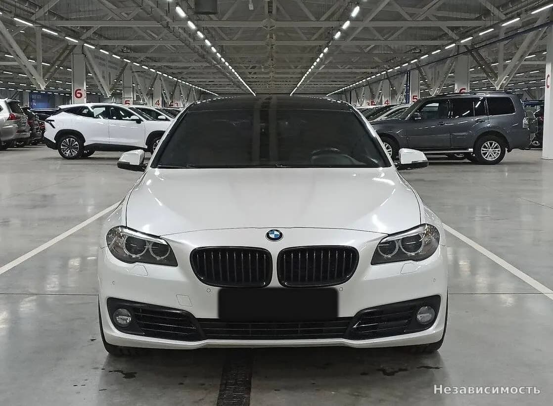 BMW 5 серии 2015 с пробегом — фото 2