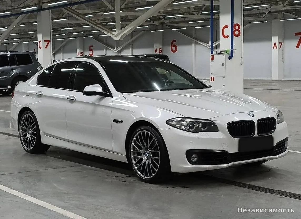 BMW 5 серии 2015 с пробегом — фото 3