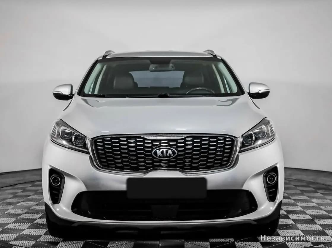 KIA Sorento 2018 с пробегом — фото 2