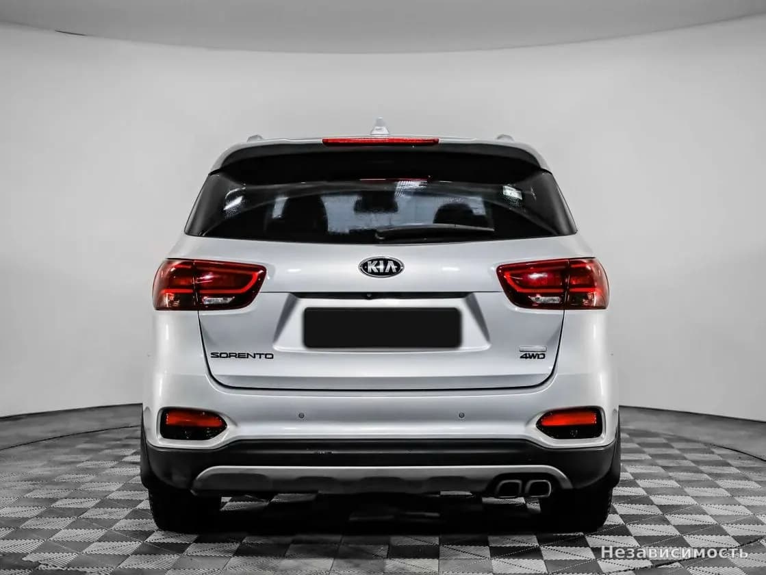 KIA Sorento 2018 с пробегом — фото 6