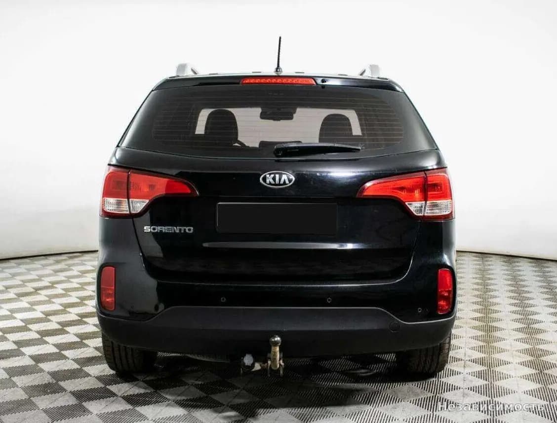 KIA Sorento 2015 с пробегом — фото 5