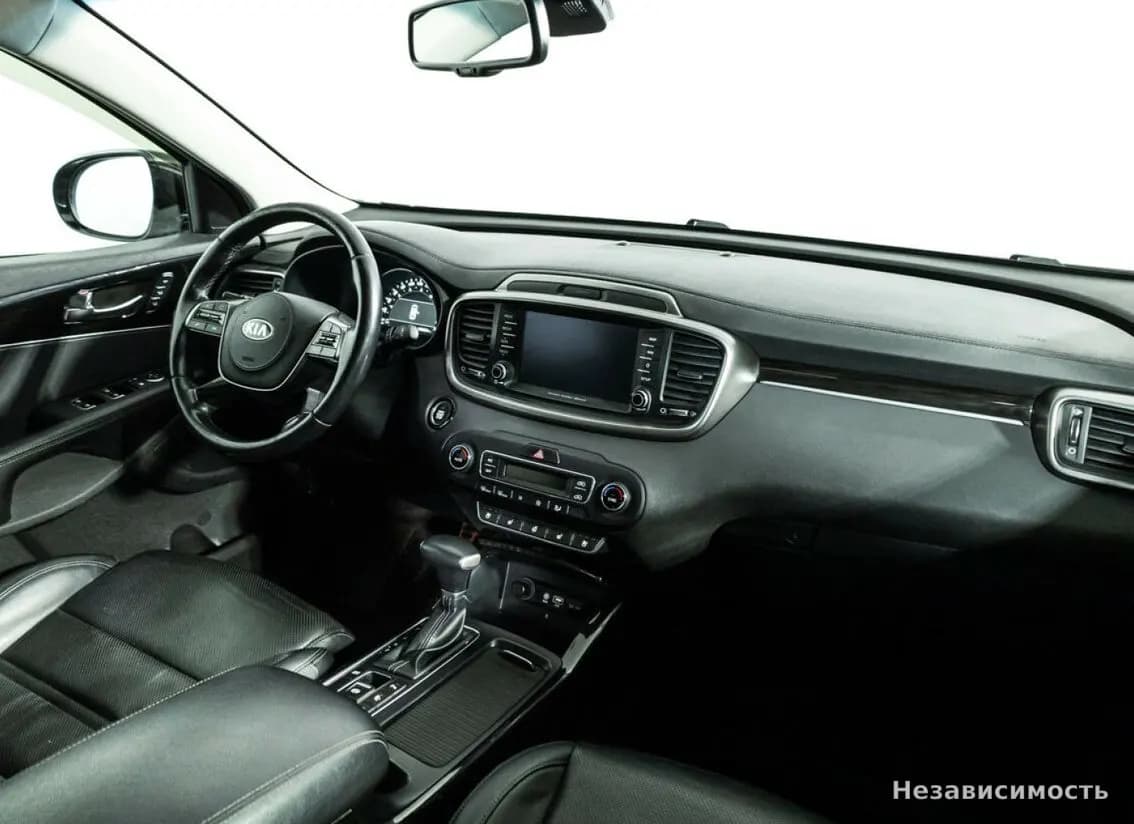 KIA Sorento 2020 с пробегом — фото 7