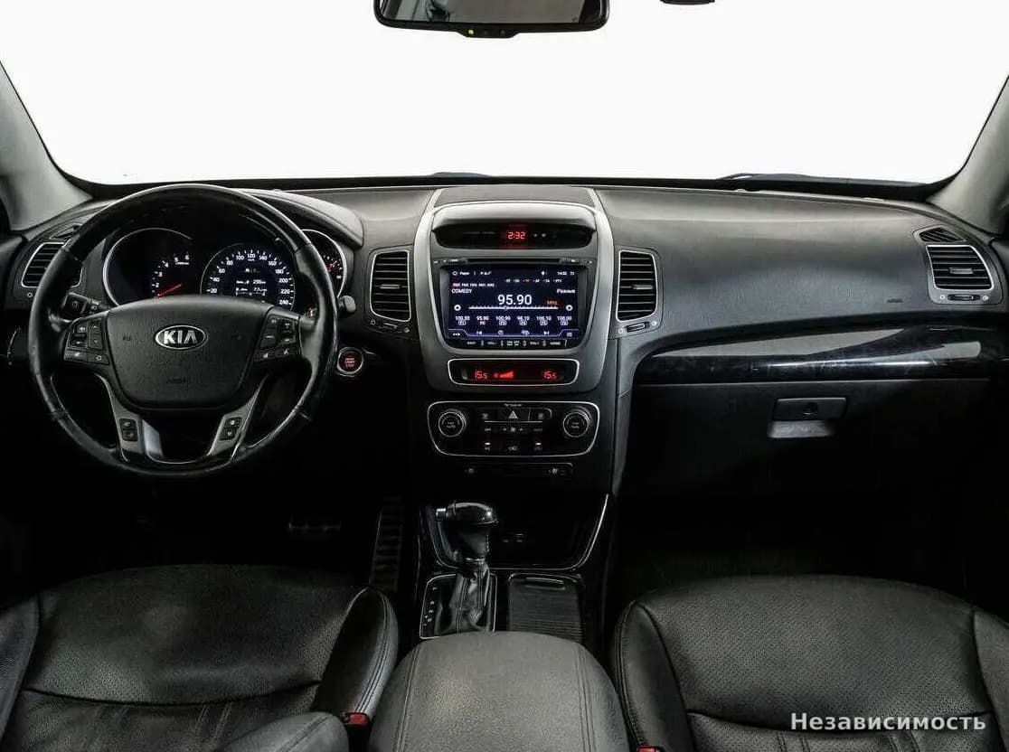 KIA Sorento 2018 с пробегом — фото 8