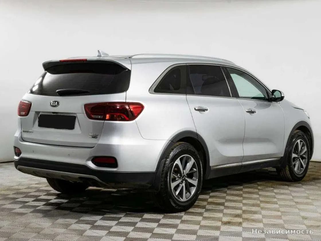 KIA Sorento 2019 с пробегом — фото 5