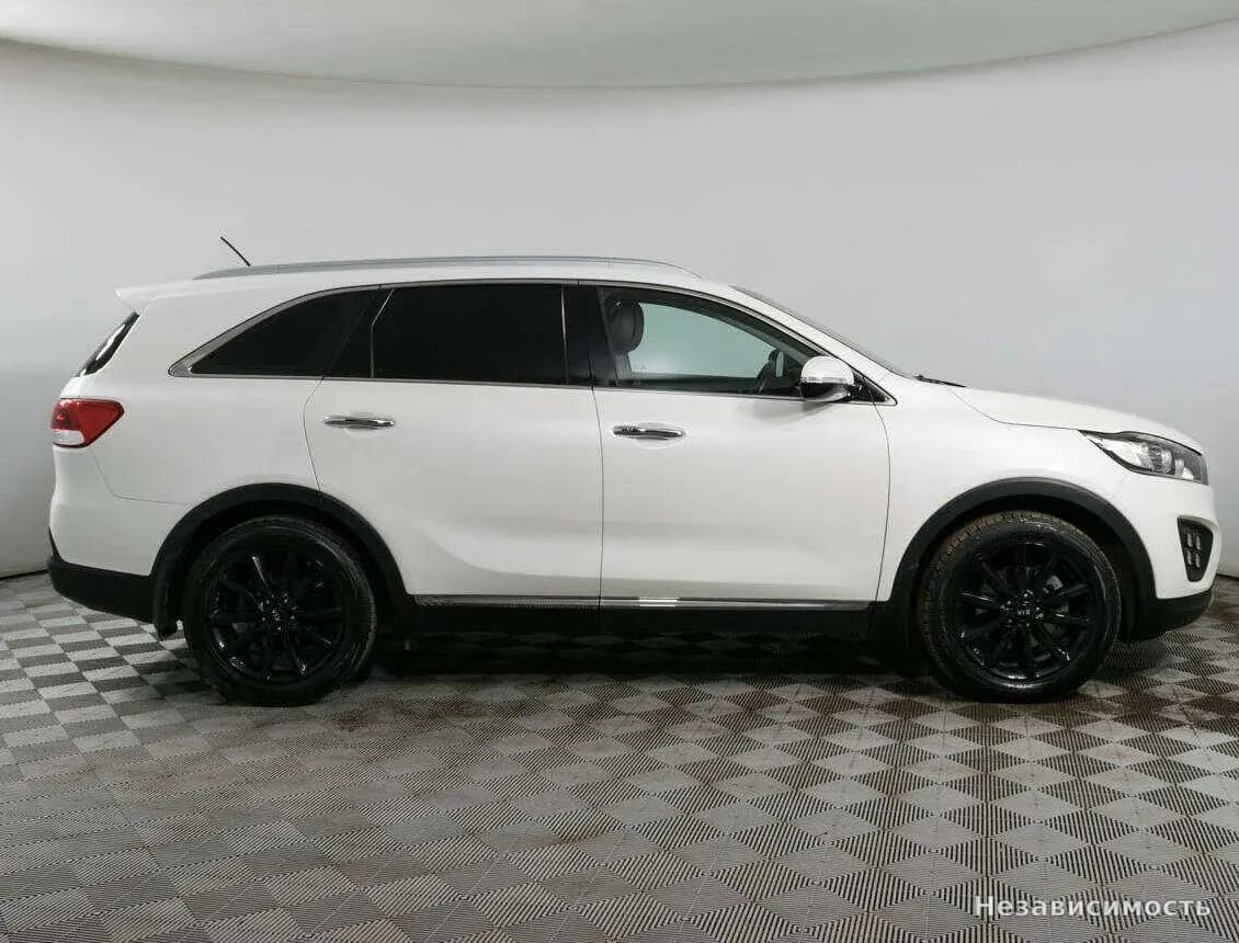 KIA Sorento 2016 с пробегом — фото 4