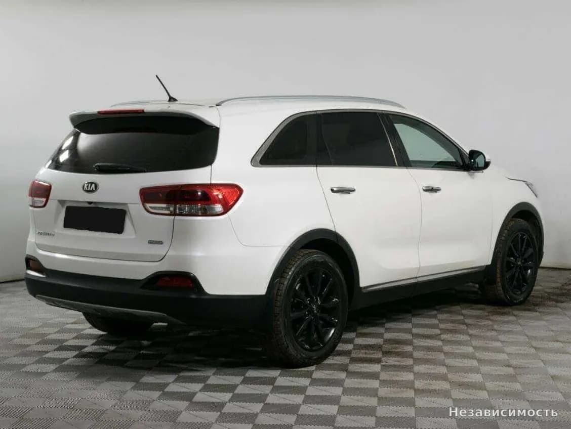 KIA Sorento 2016 с пробегом — фото 5