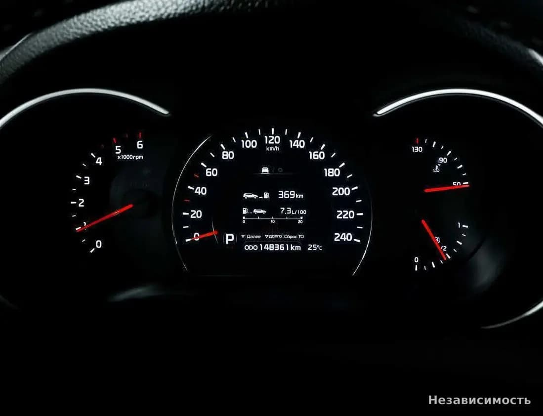 KIA Sorento 2014 с пробегом — фото 10