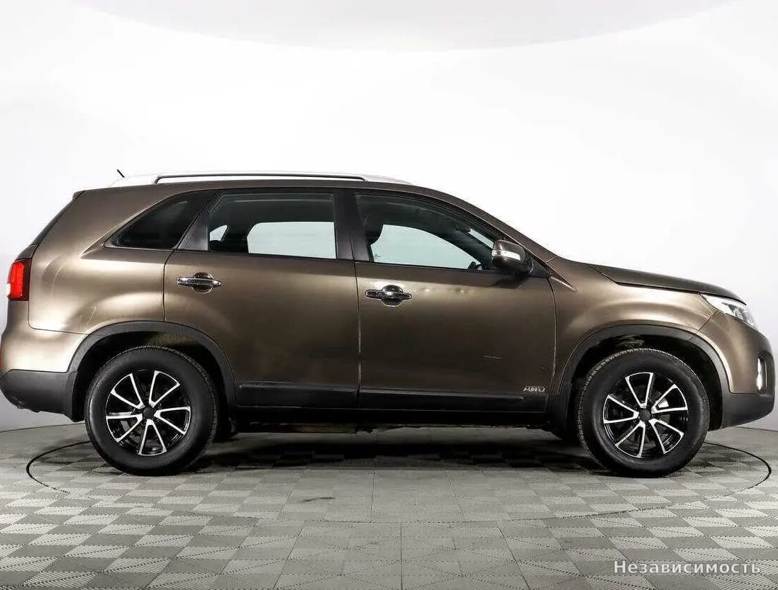 KIA Sorento 2014 с пробегом — фото 4