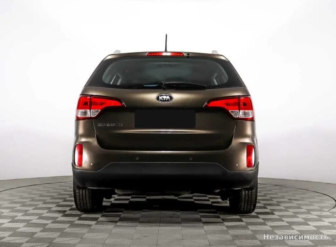 KIA Sorento 2014 с пробегом — фото 6