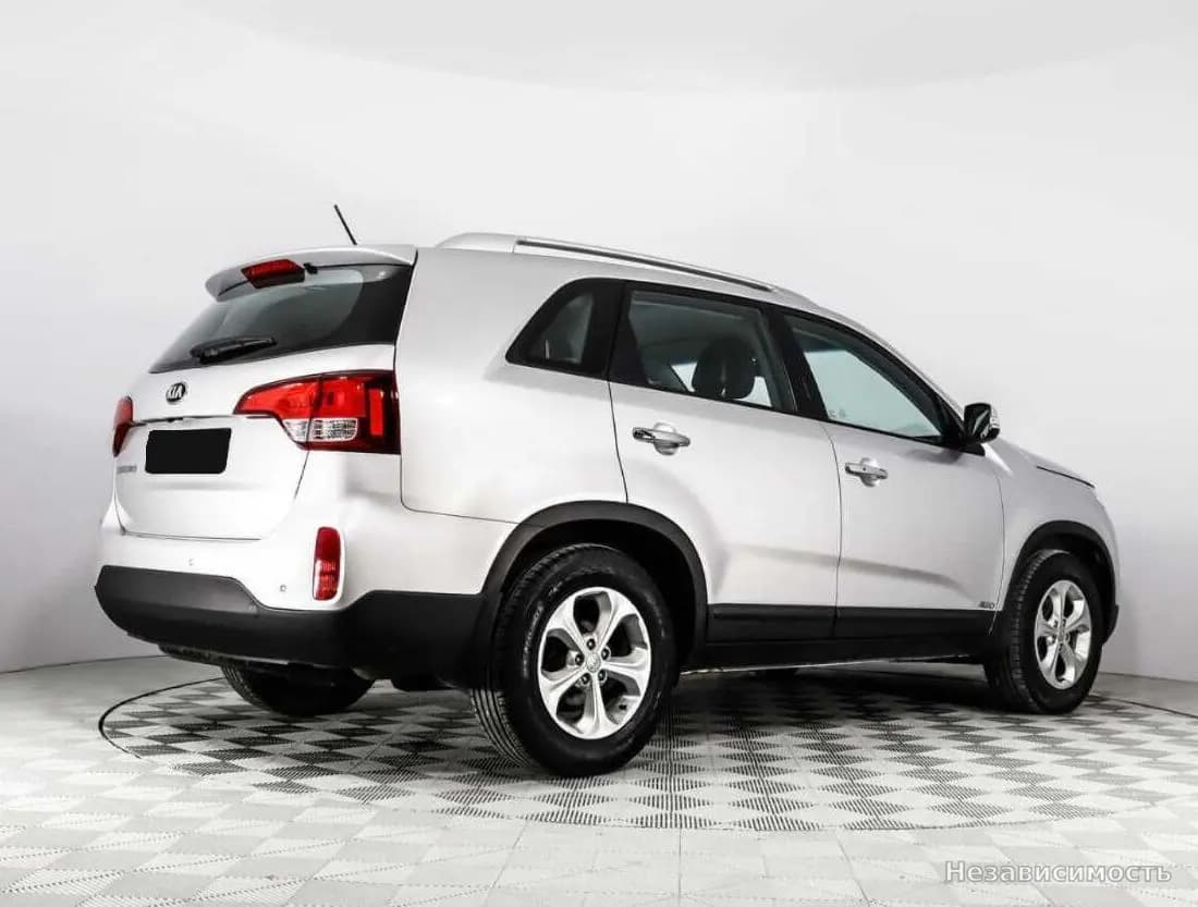 KIA Sorento 2014 с пробегом — фото 5