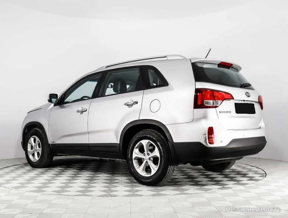 KIA Sorento 2014 с пробегом — фото 7