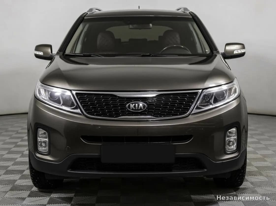 KIA Sorento 2015 с пробегом — фото 2