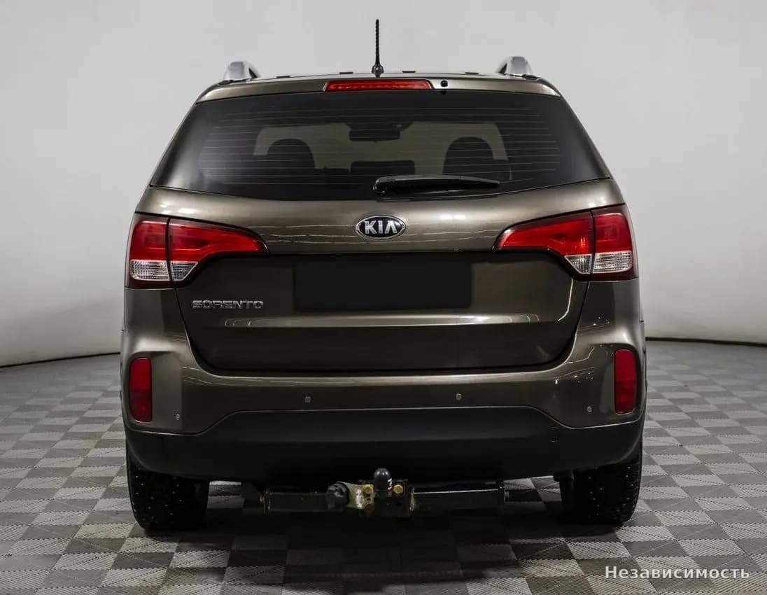 KIA Sorento 2015 с пробегом — фото 5