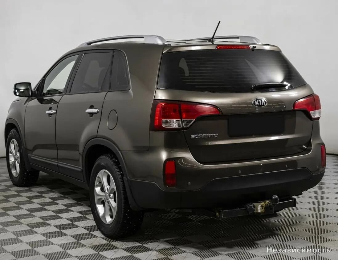 KIA Sorento 2015 с пробегом — фото 6