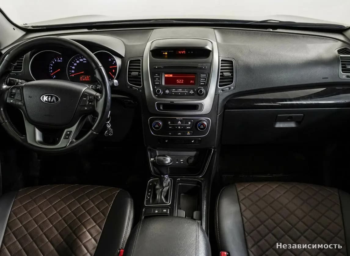 KIA Sorento 2015 с пробегом — фото 10