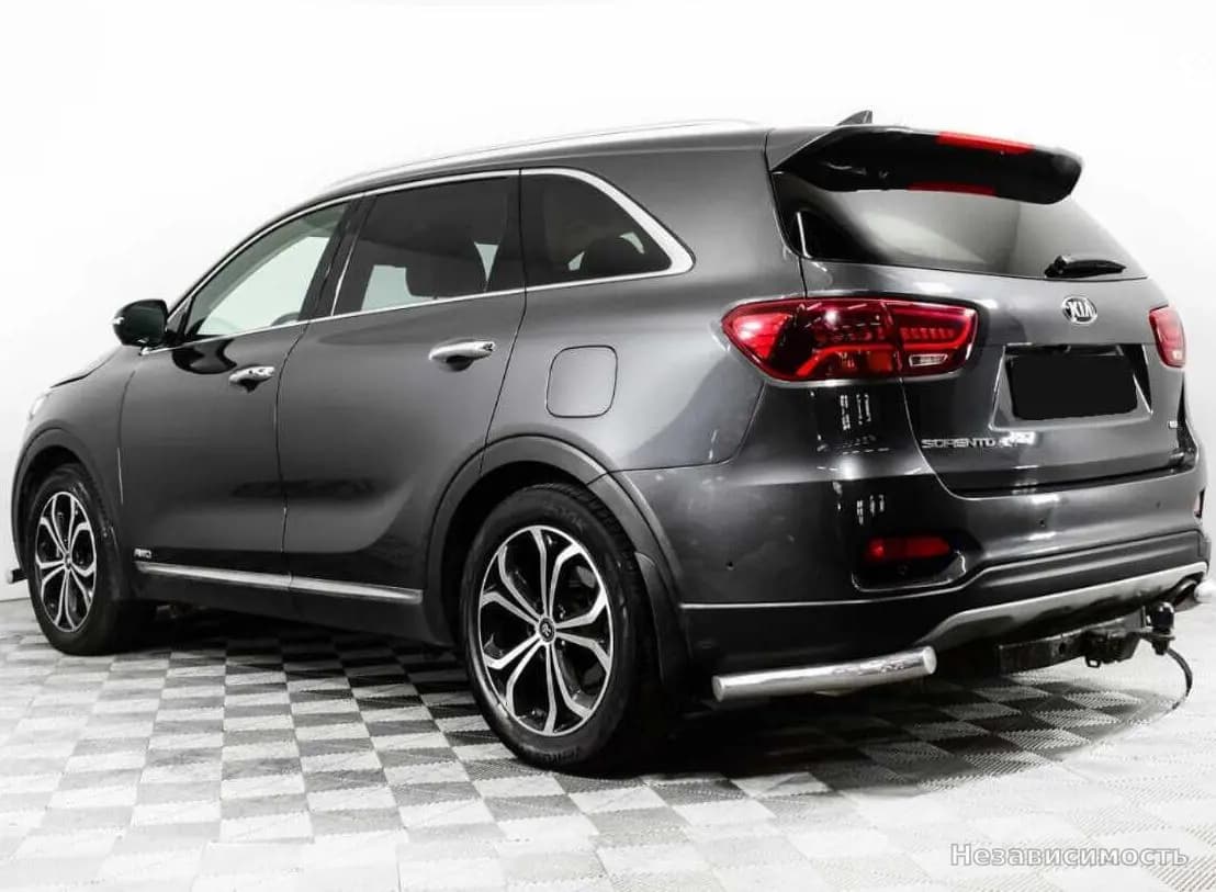 KIA Sorento 2019 с пробегом — фото 7