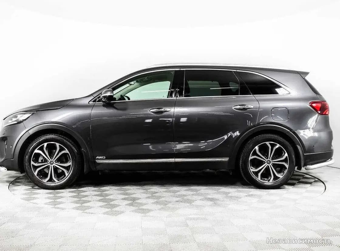 KIA Sorento 2019 с пробегом — фото 8