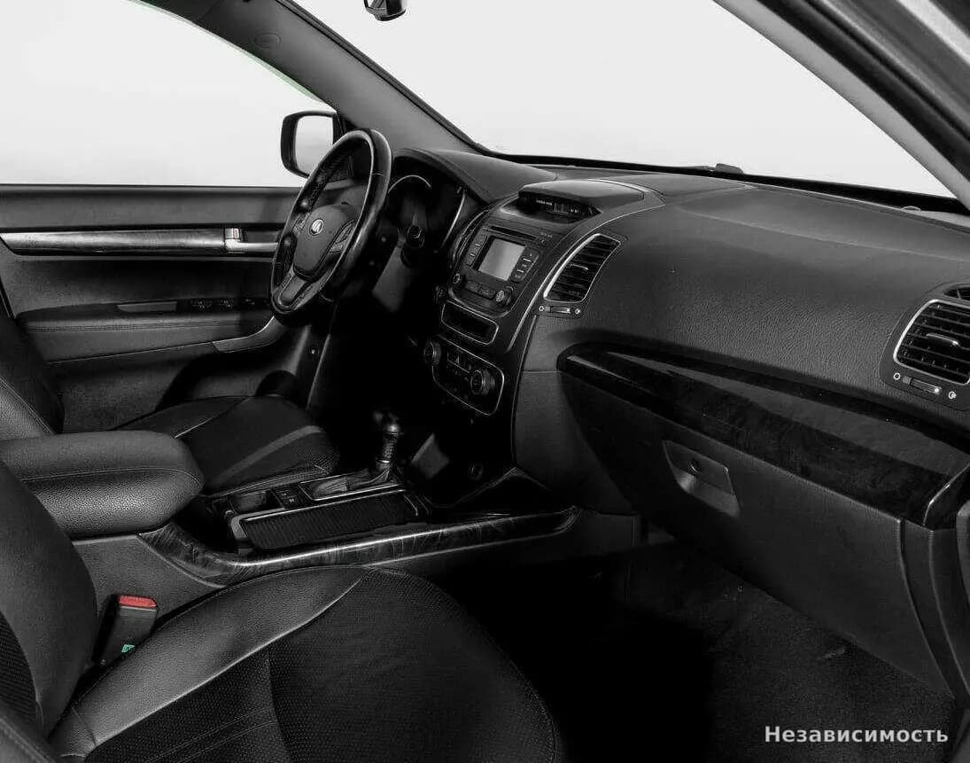 KIA Sorento 2018 с пробегом — фото 9