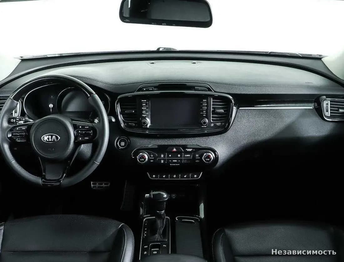 KIA Sorento 2016 с пробегом — фото 9