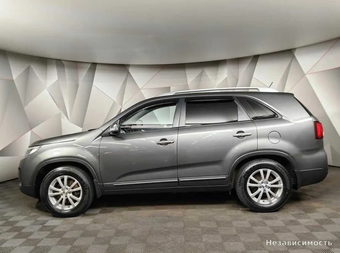 KIA Sorento 2013 с пробегом — фото 5