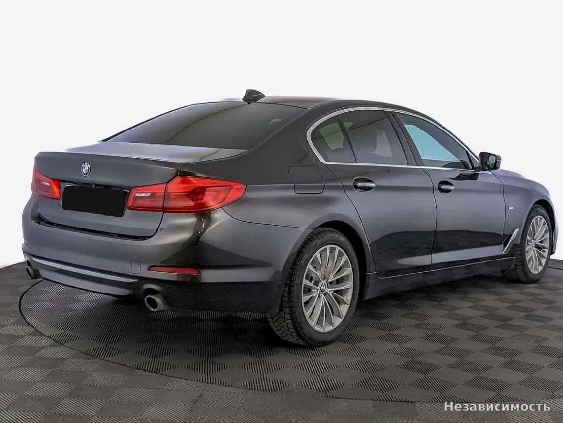 BMW 5 серии 2017 с пробегом — фото 5