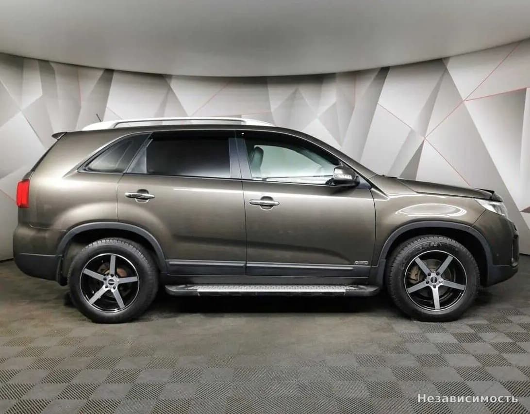KIA Sorento 2014 с пробегом — фото 6
