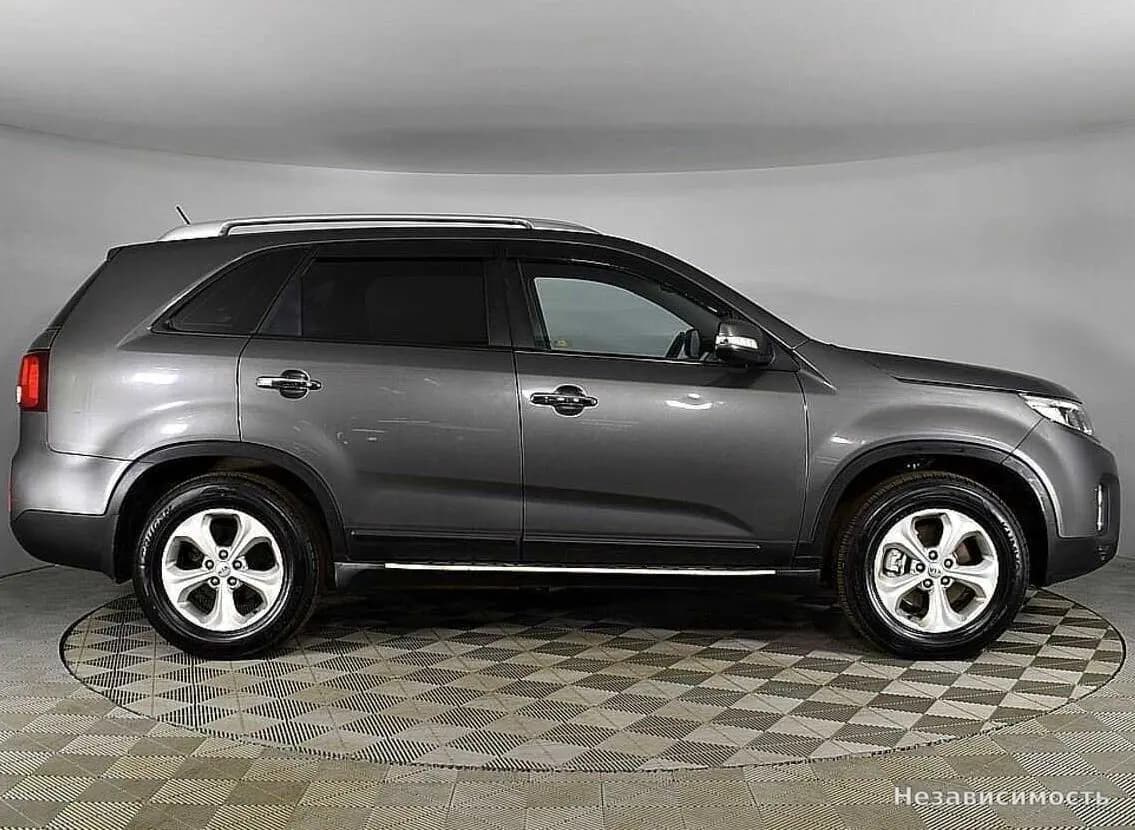 KIA Sorento 2013 с пробегом — фото 5
