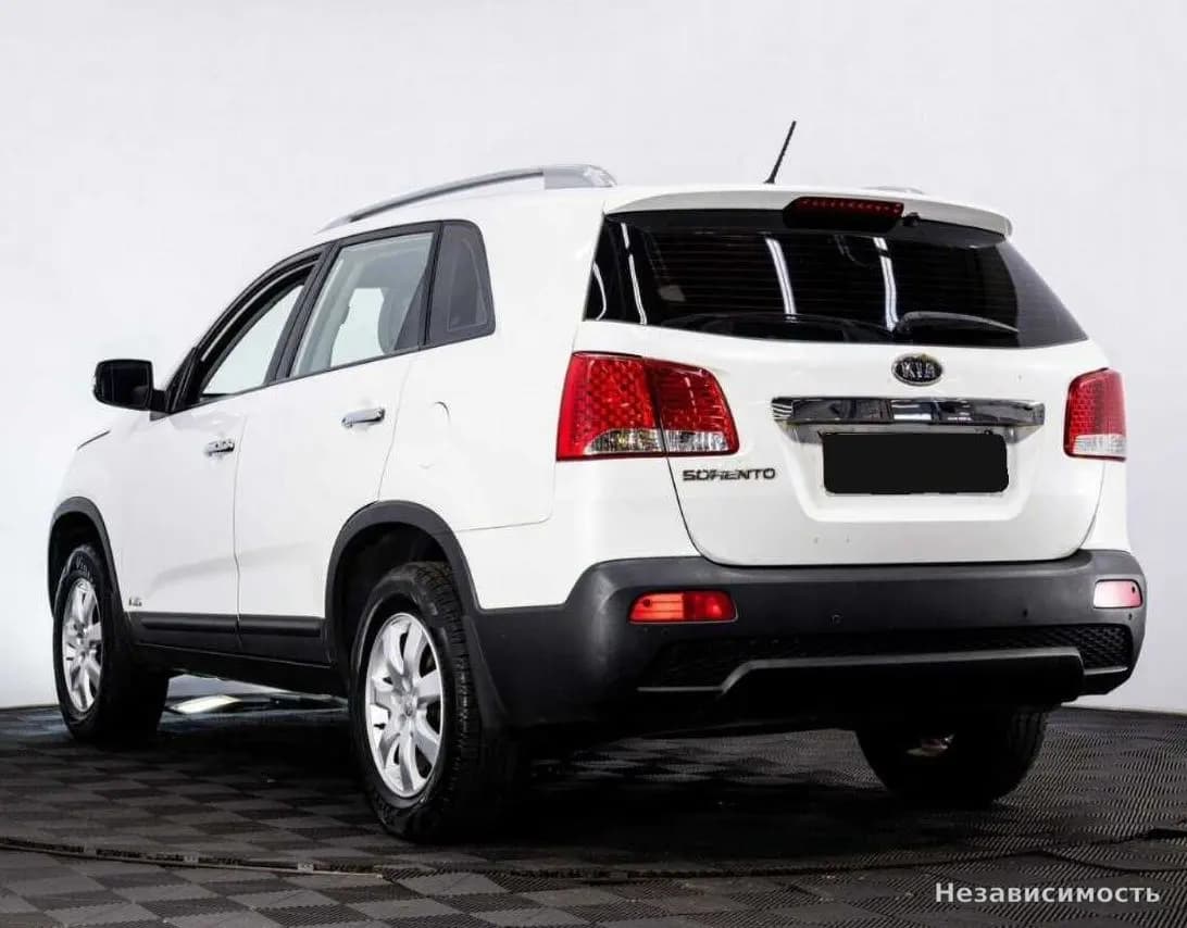 KIA Sorento 2012 с пробегом — фото 4