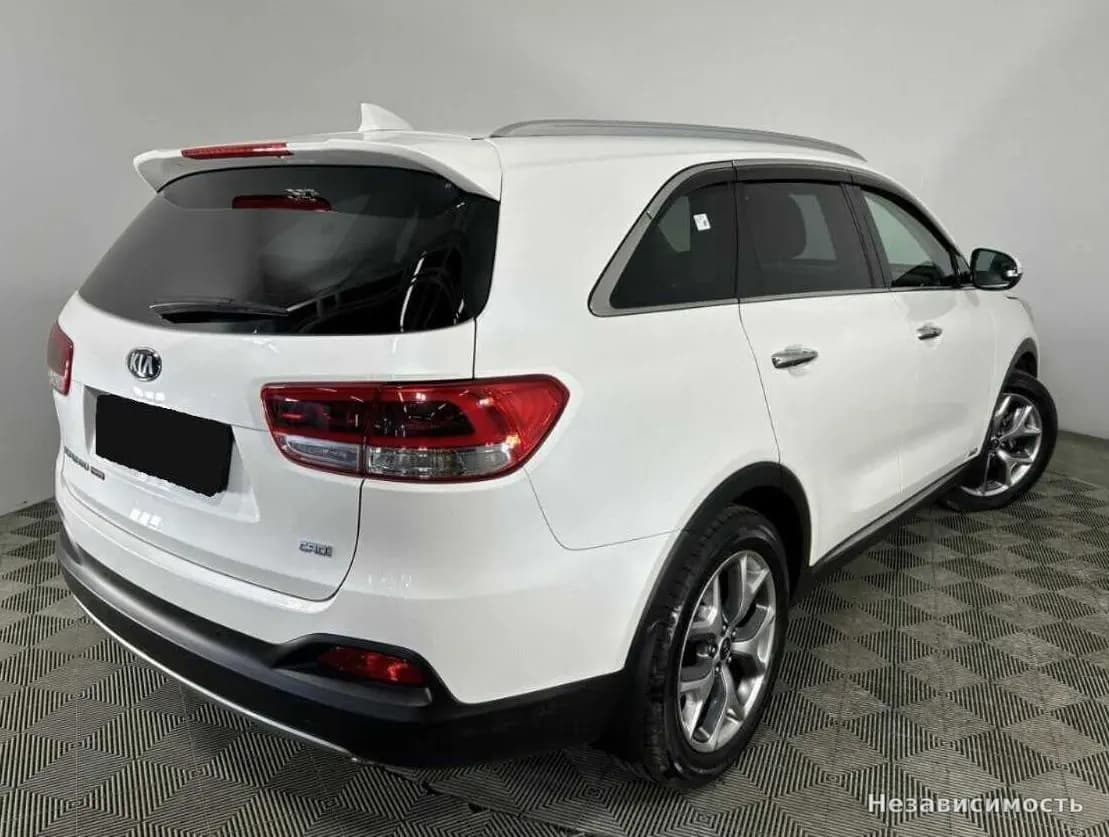 KIA Sorento 2017 с пробегом — фото 6