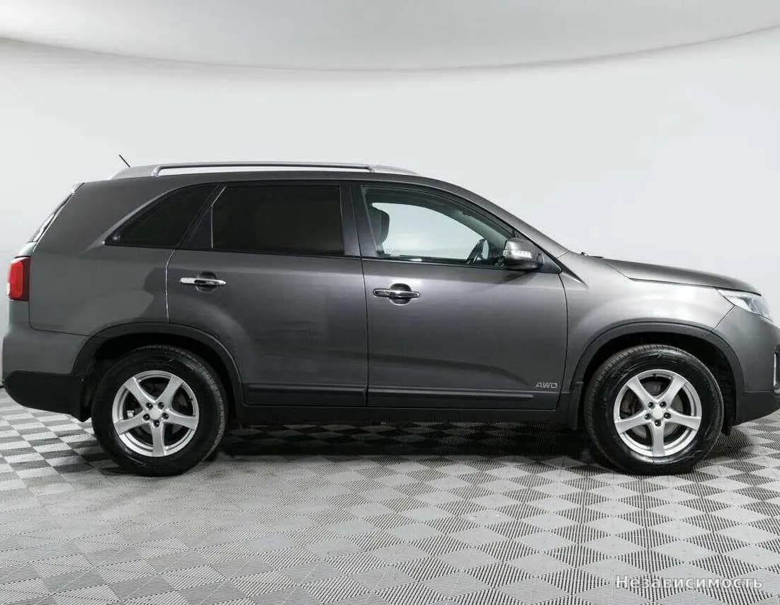 KIA Sorento 2014 с пробегом — фото 4