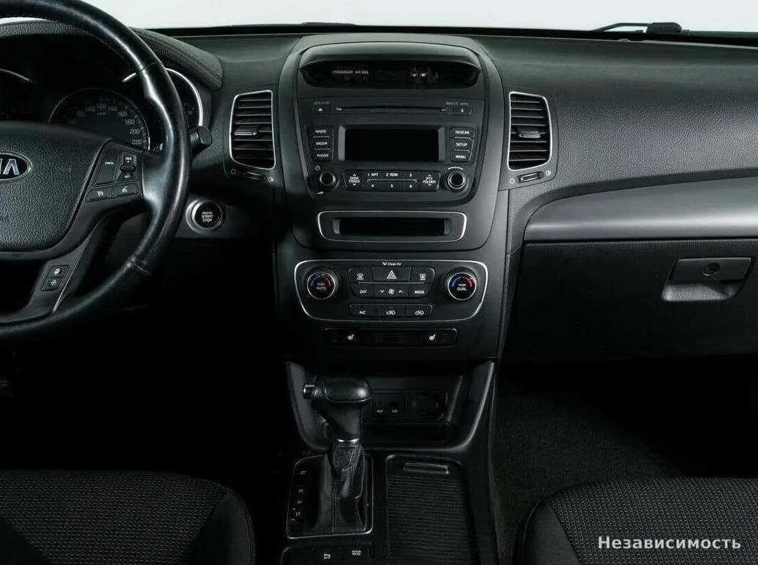 KIA Sorento 2014 с пробегом — фото 10