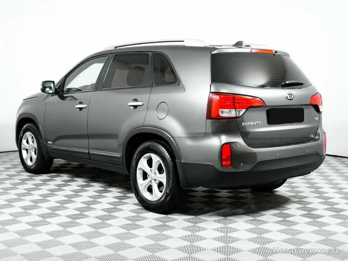 KIA Sorento 2014 с пробегом — фото 6