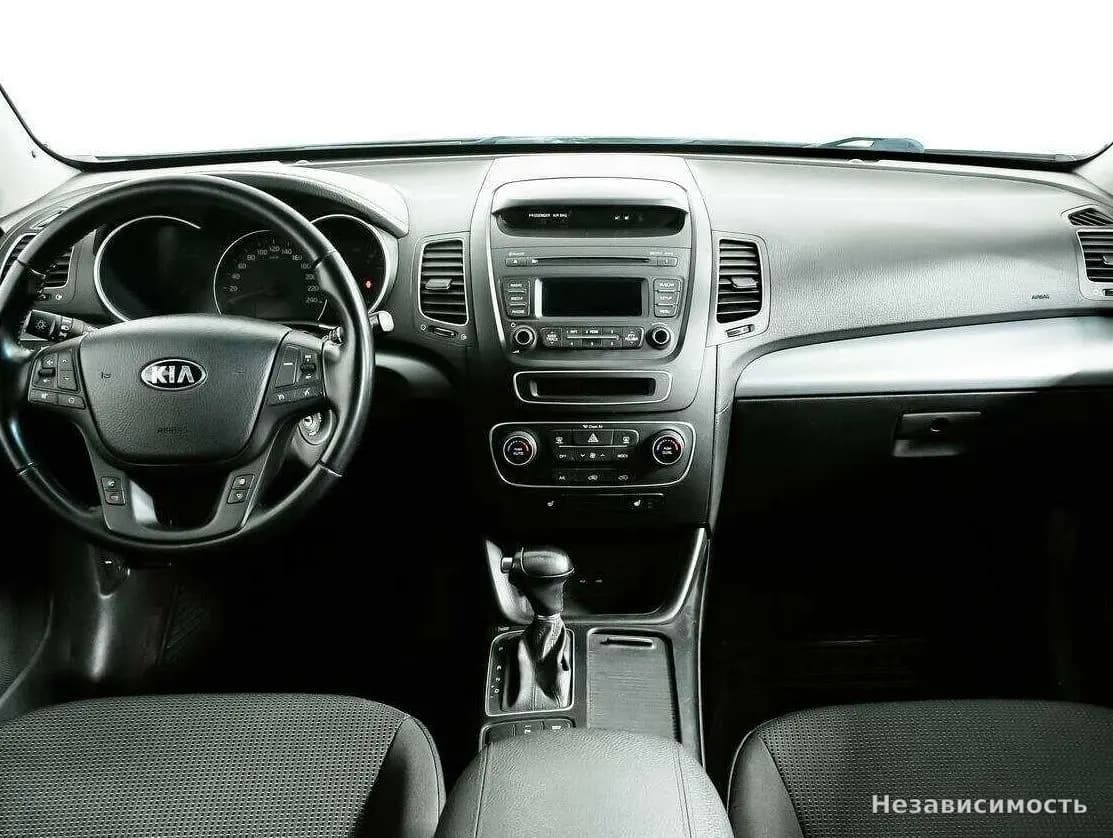 KIA Sorento 2014 с пробегом — фото 9
