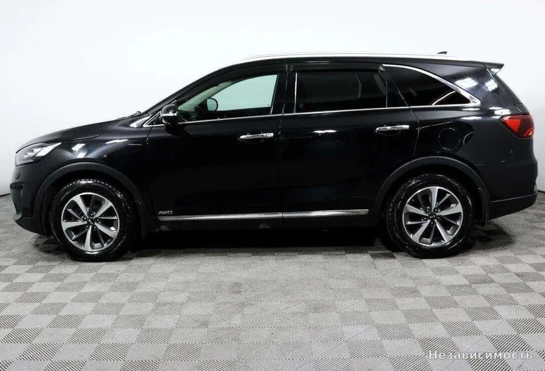 KIA Sorento 2018 с пробегом — фото 8