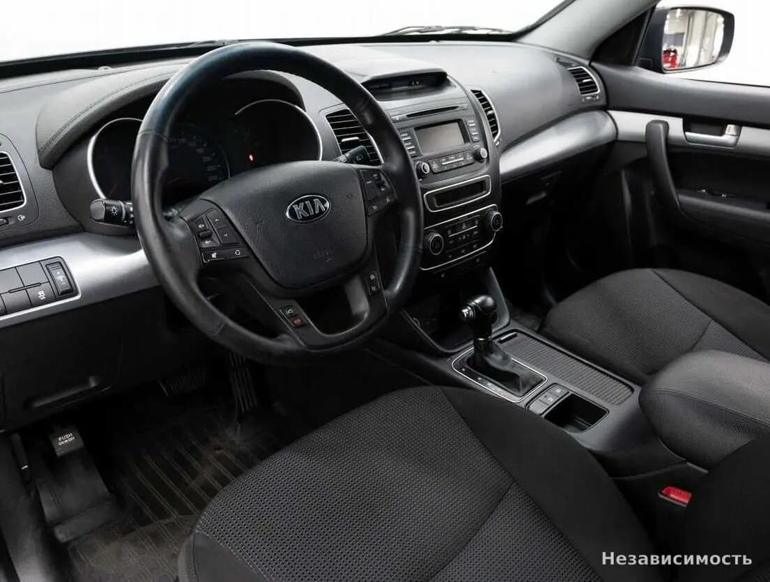 KIA Sorento 2014 с пробегом — фото 9