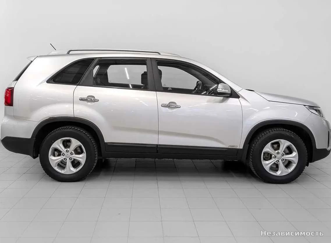 KIA Sorento 2017 с пробегом — фото 4
