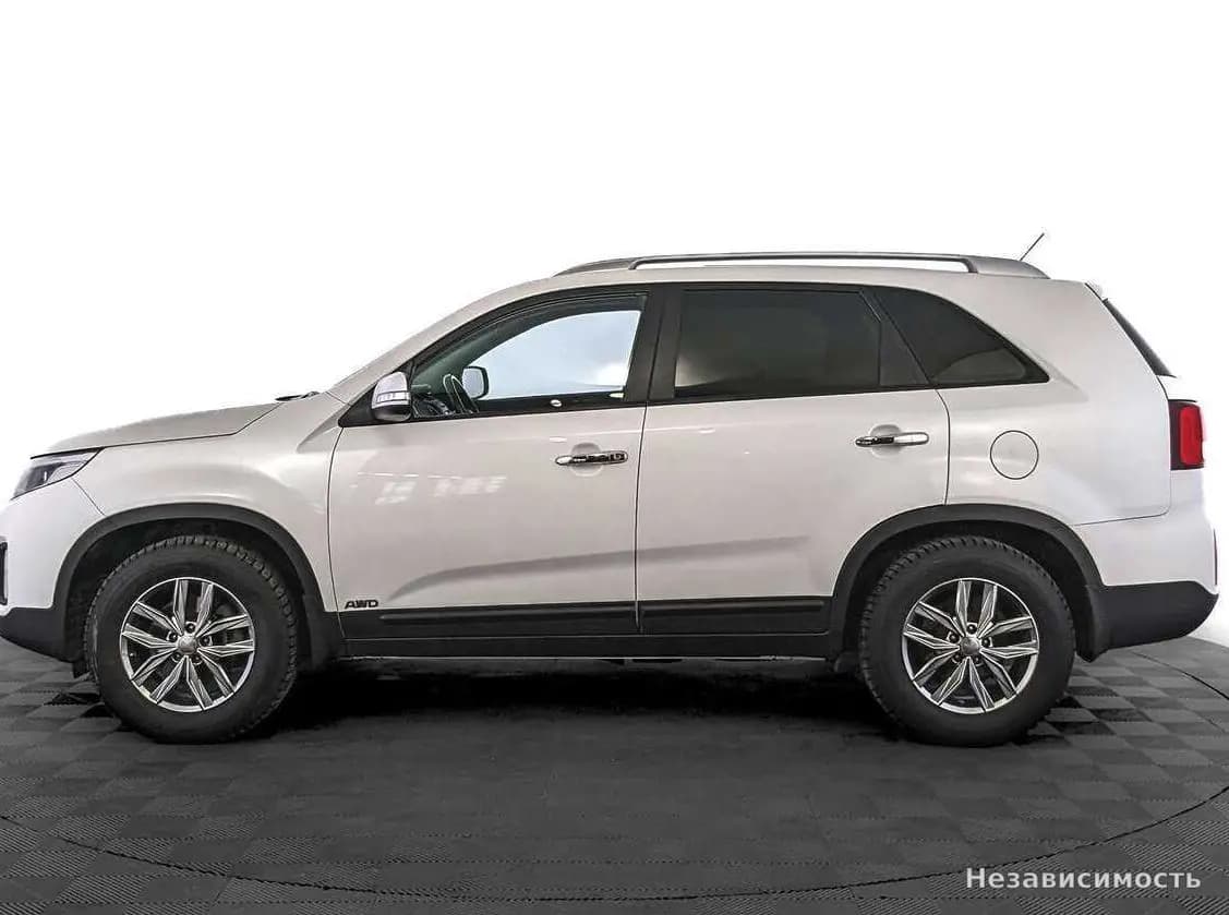 KIA Sorento 2018 с пробегом — фото 8